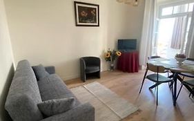 Lisbon Center Apartment Gm